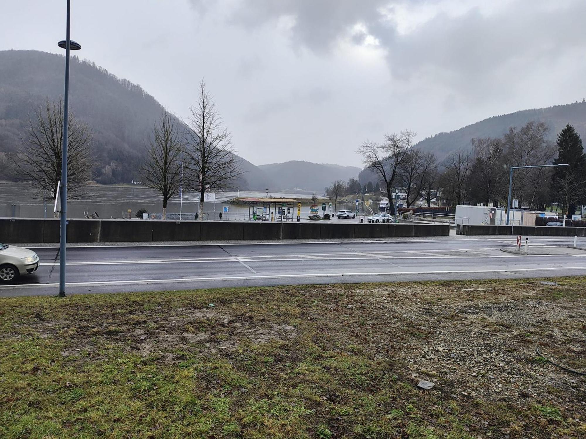 Pension Donaublick Grein 2 In Stifterstrasse 19A Eksteriør bilde